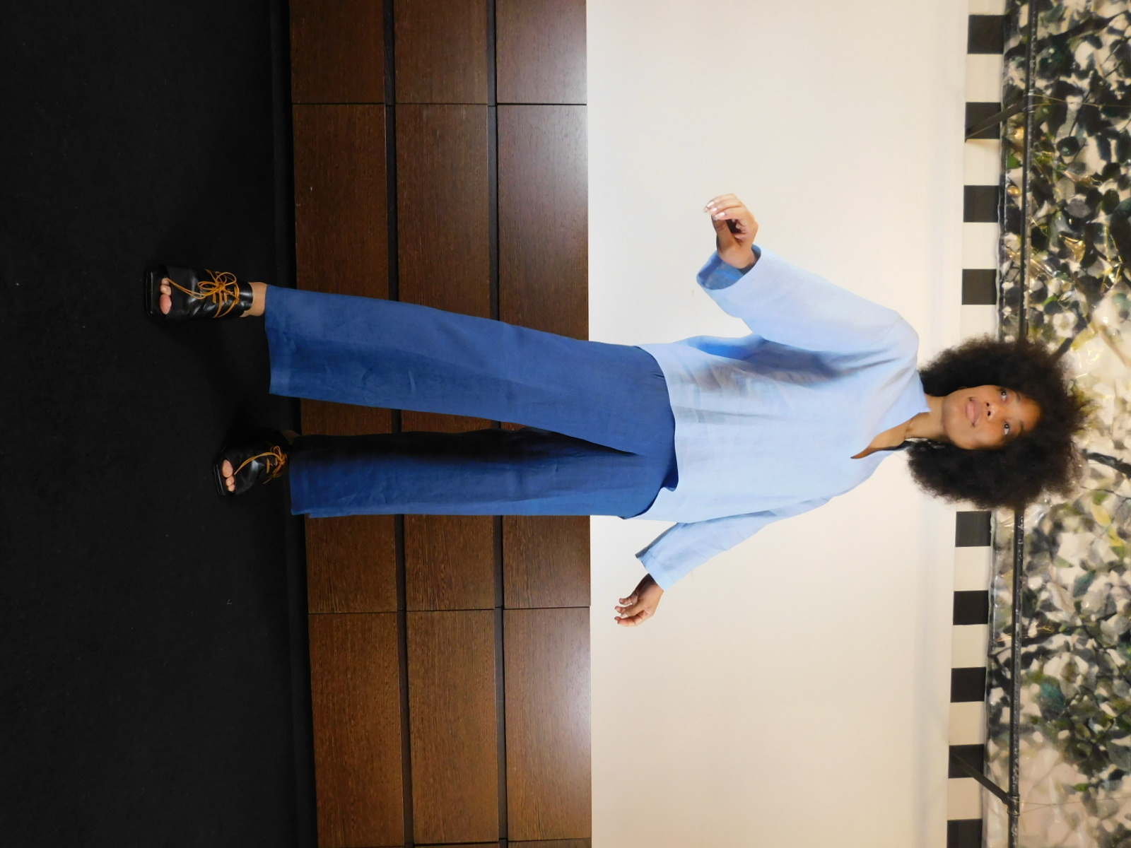 Niu pantaloni on sale